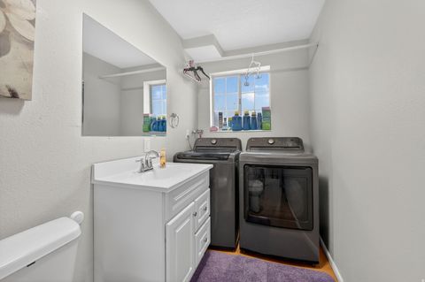 Tiny photo for 383 W 100 S, Springville, UT 84663 (MLS # 2135032)