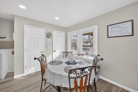 Tiny photo for 383 W 100 S, Springville, UT 84663 (MLS # 2135032)