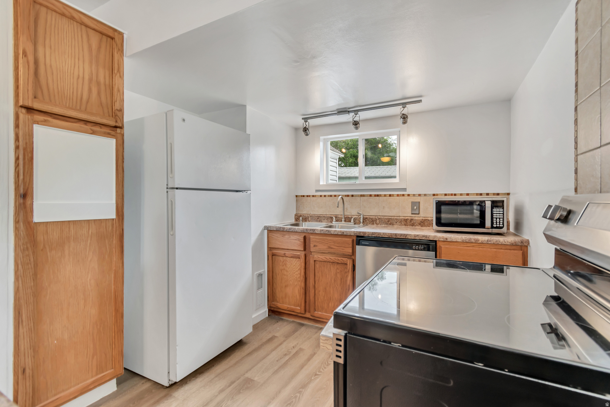 GLENDALE - Residential