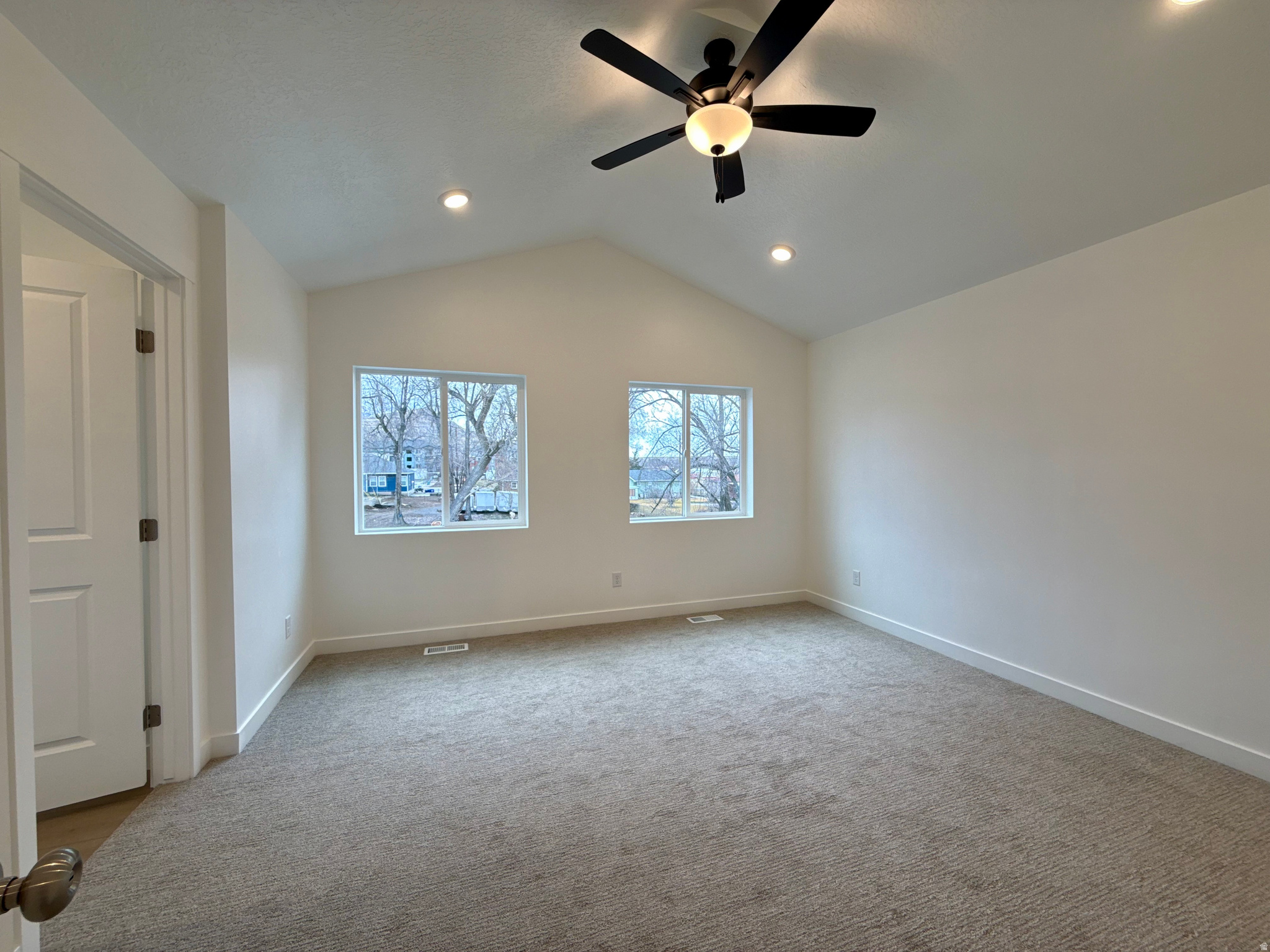 DIXON DOWNS - Residential