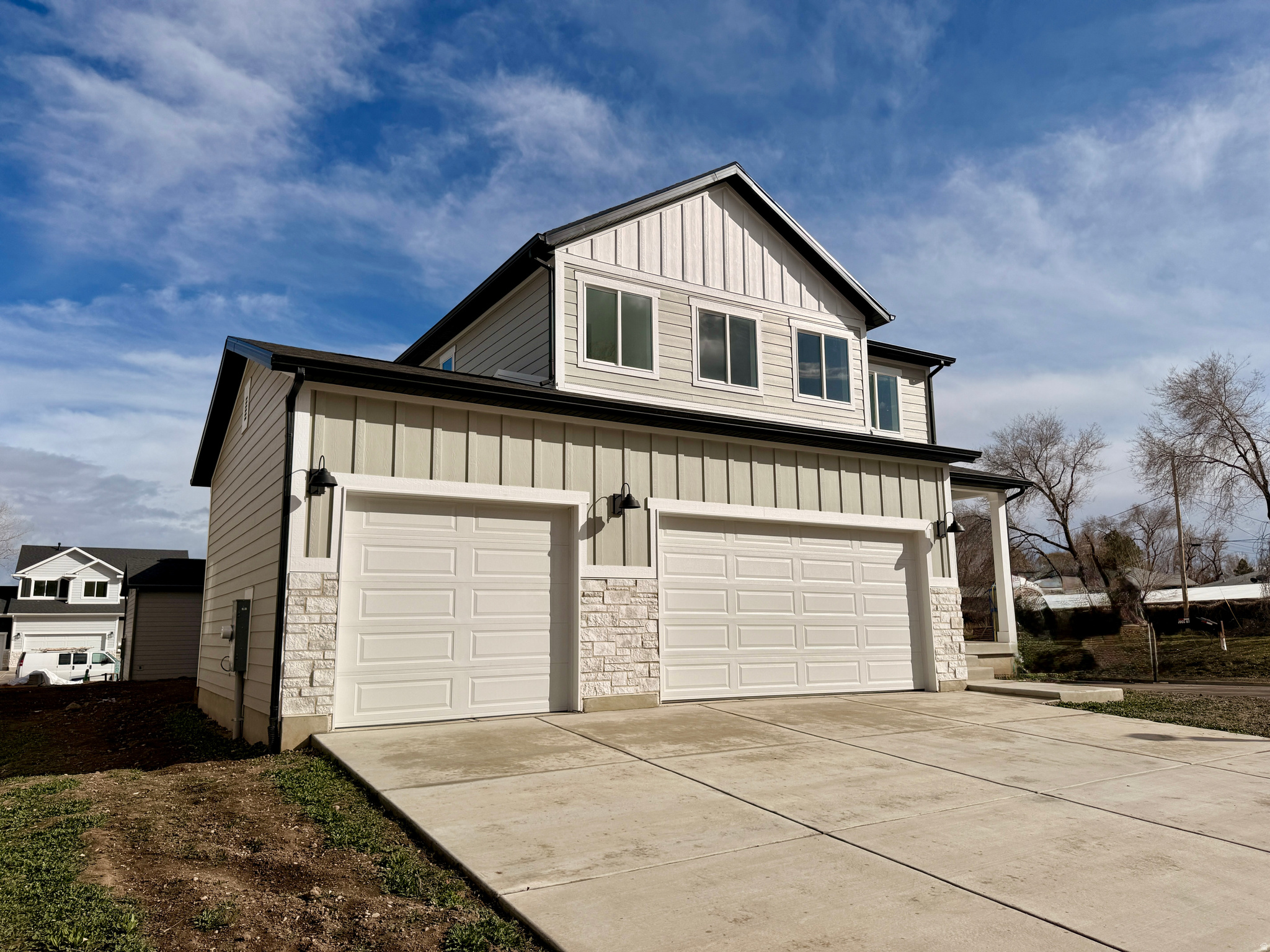 DIXON DOWNS - Residential