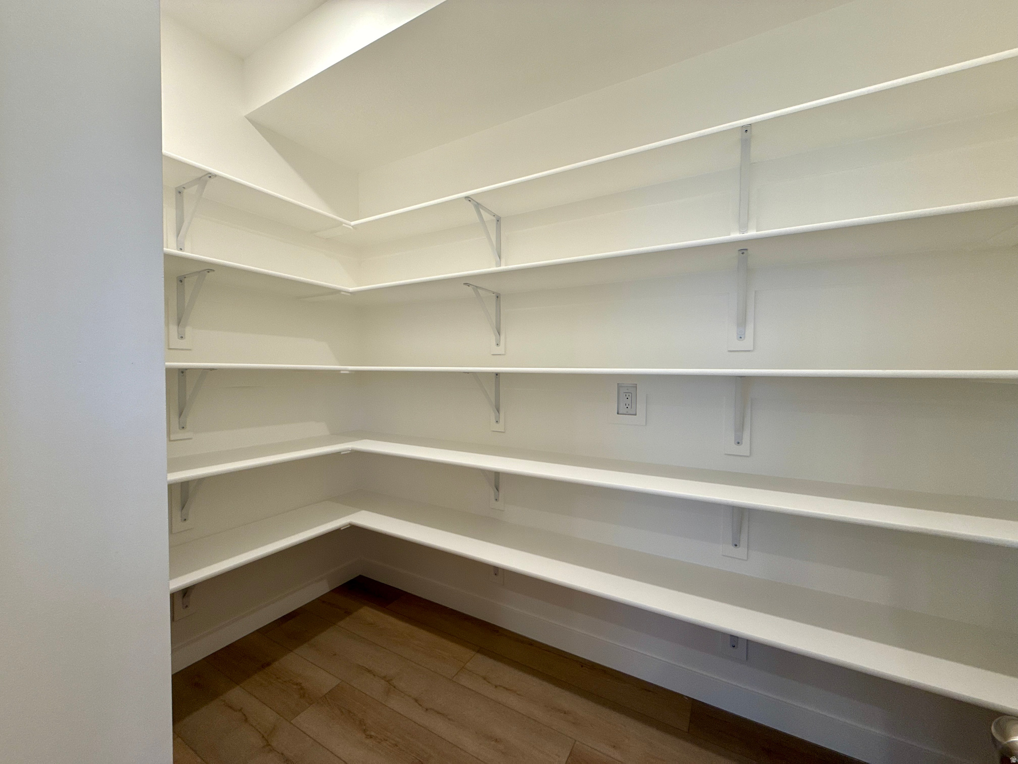 DIXON DOWNS - Residential