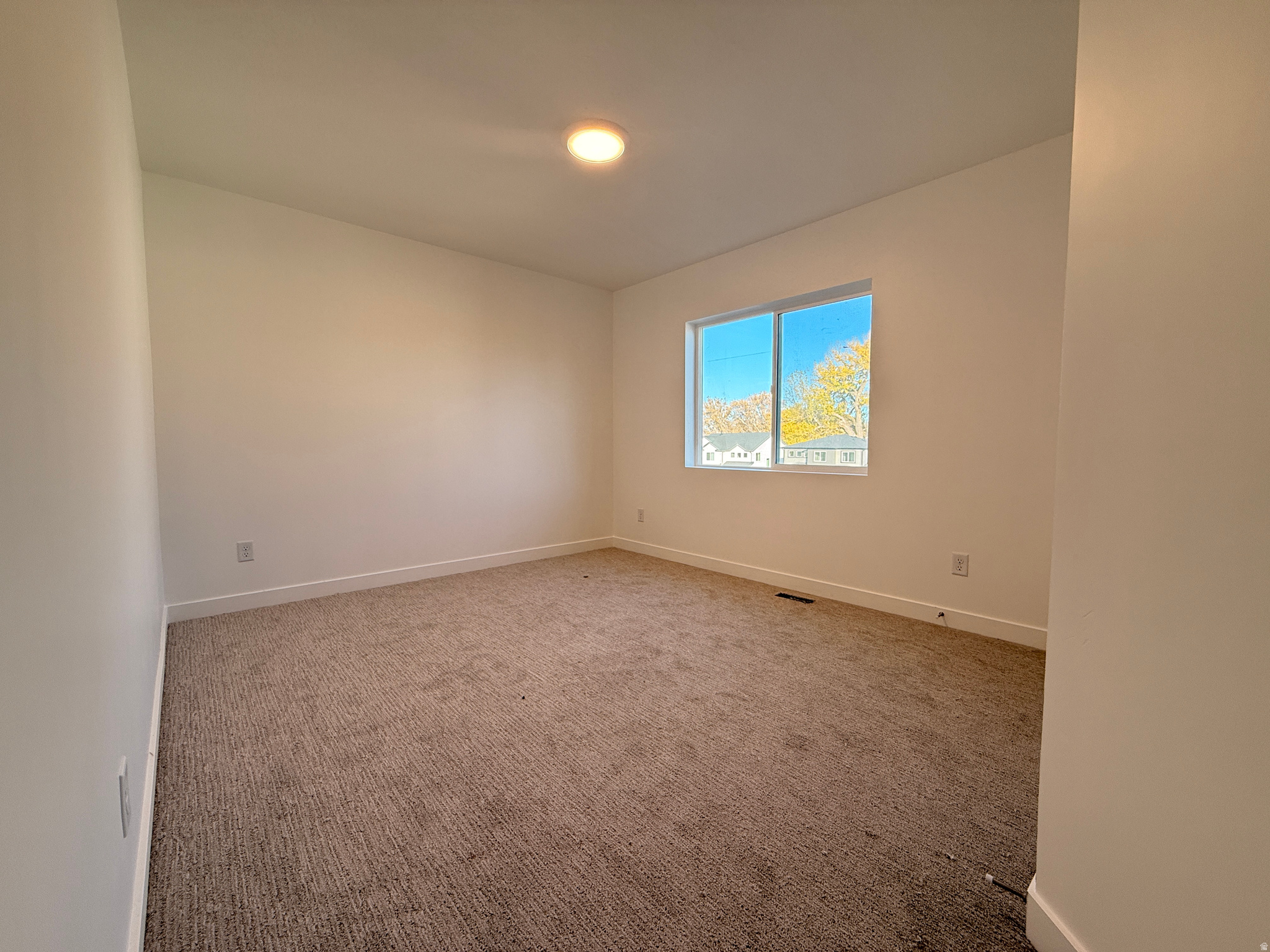 DIXON DOWNS - Residential