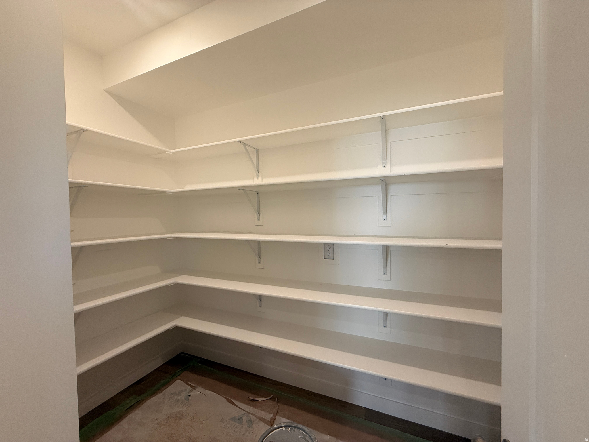 DIXON DOWNS - Residential