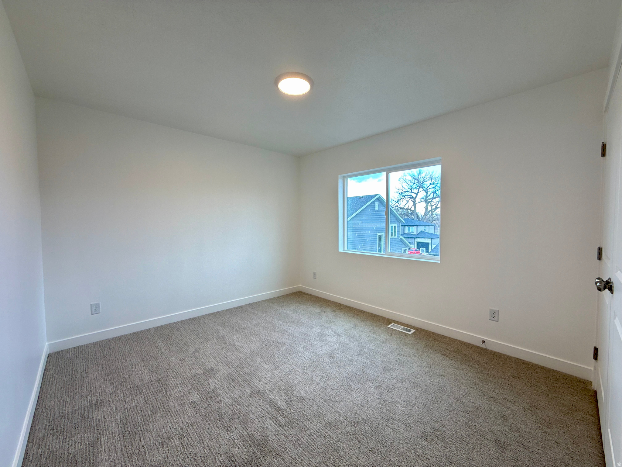 DIXON DOWNS - Residential