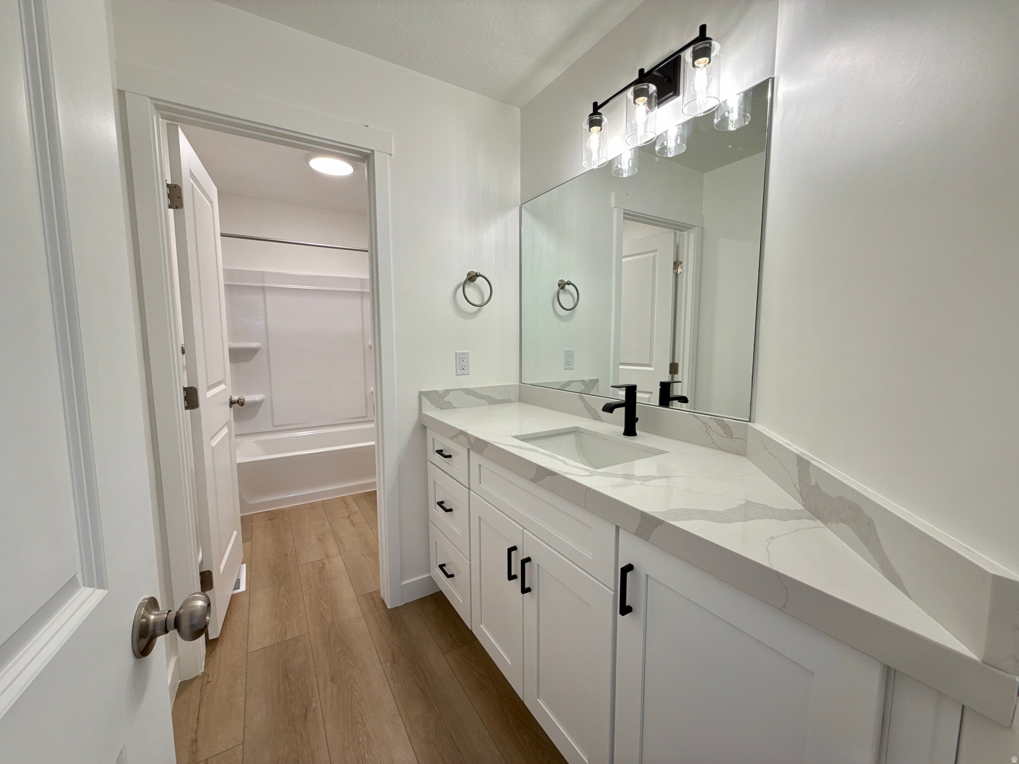 DIXON DOWNS - Residential