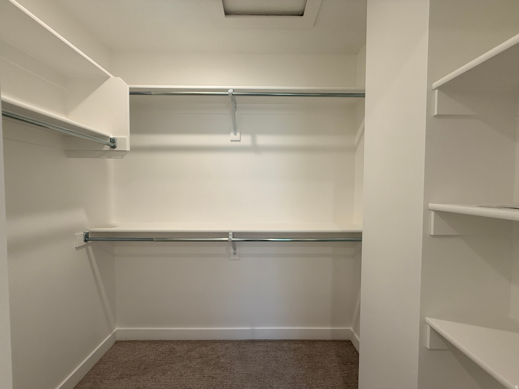 DIXON DOWNS - Residential