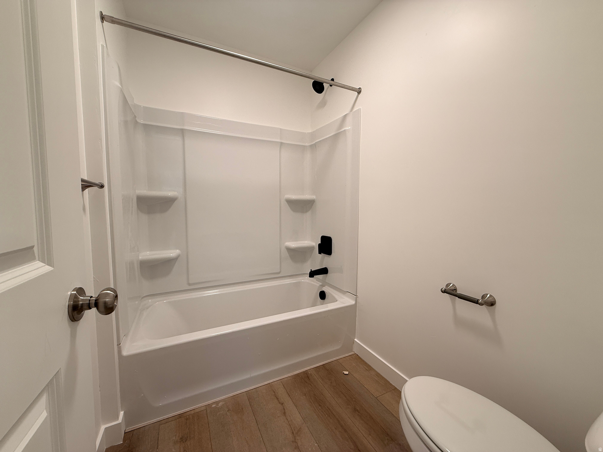 DIXON DOWNS - Residential