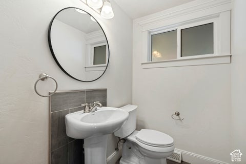 Tiny photo for 1380 E 330 S, Provo, UT 84606 (MLS # 2187587)