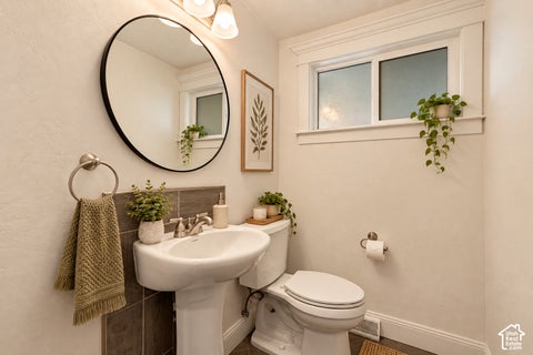 Tiny photo for 1380 E 330 S, Provo, UT 84606 (MLS # 2187587)