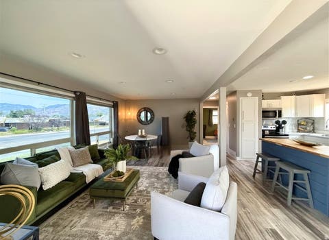 Tiny photo for 135 E 4700 S, Washington Terrace, UT 84405 (MLS # 2163840)