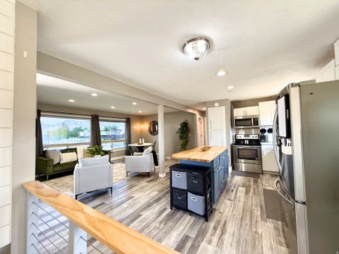 Tiny photo for 135 E 4700 S, Washington Terrace, UT 84405 (MLS # 2163840)