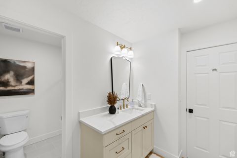 Tiny photo for 2056 E SIERRA VIEW CIR, Millcreek, UT 84109 (MLS # 2119675)