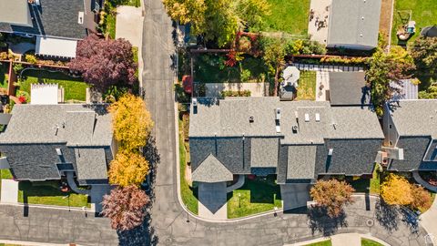 Tiny photo for 2056 E SIERRA VIEW CIR, Millcreek, UT 84109 (MLS # 2119675)