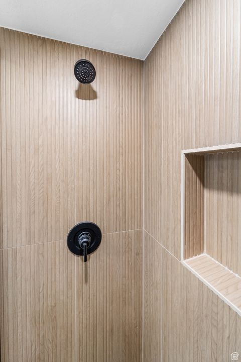 Tiny photo for 2056 E SIERRA VIEW CIR, Millcreek, UT 84109 (MLS # 2119675)