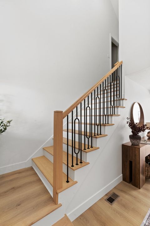 Tiny photo for 2056 E SIERRA VIEW CIR, Millcreek, UT 84109 (MLS # 2119675)