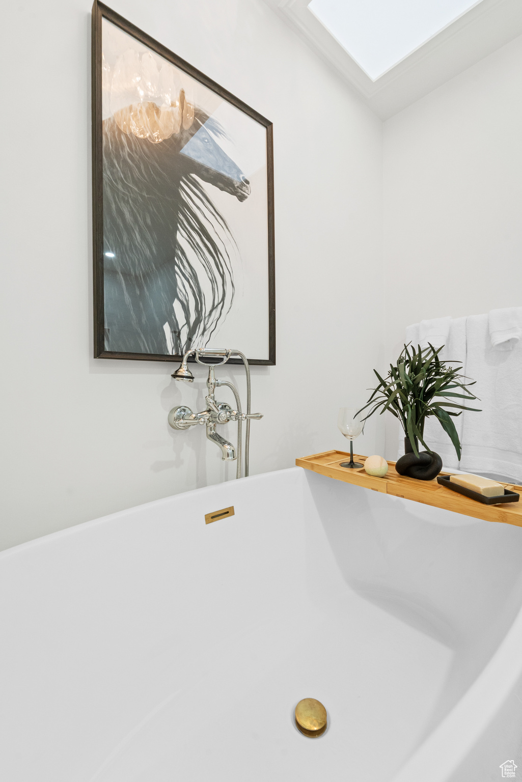 EDGEMOUNT HOMES CONDMN - Residential