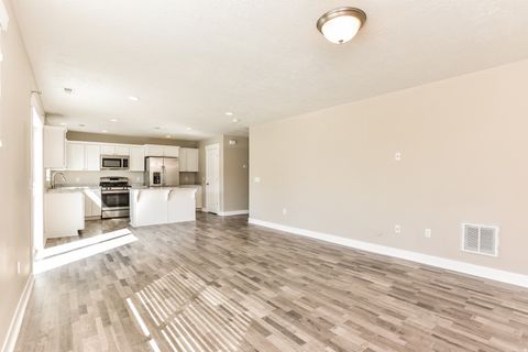 Tiny photo for 3562 S BRIDGEVIEW LN W, Syracuse, UT 84075 (MLS # 2152975)