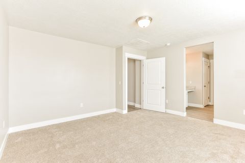 Tiny photo for 3562 S BRIDGEVIEW LN W, Syracuse, UT 84075 (MLS # 2152975)