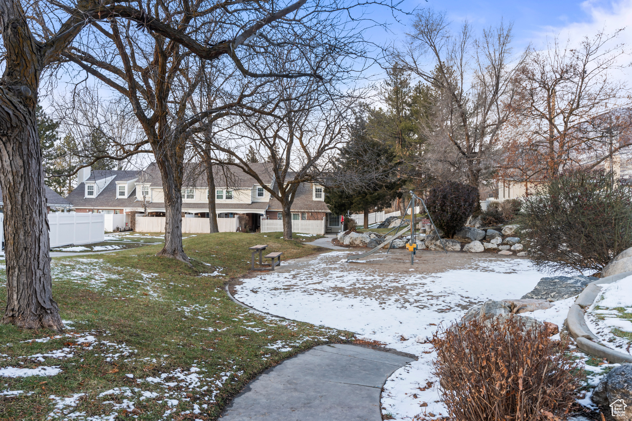 271 Brookfield Ln, Centerville, Utah image 20