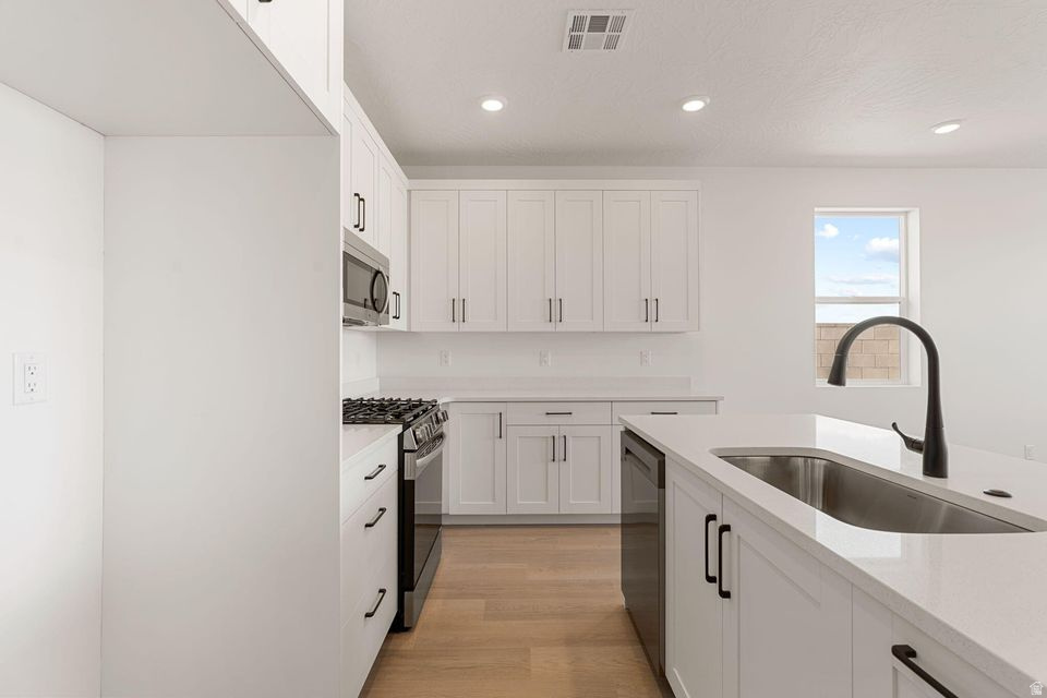 LEGACY AT SAND HOLLOW - Residential