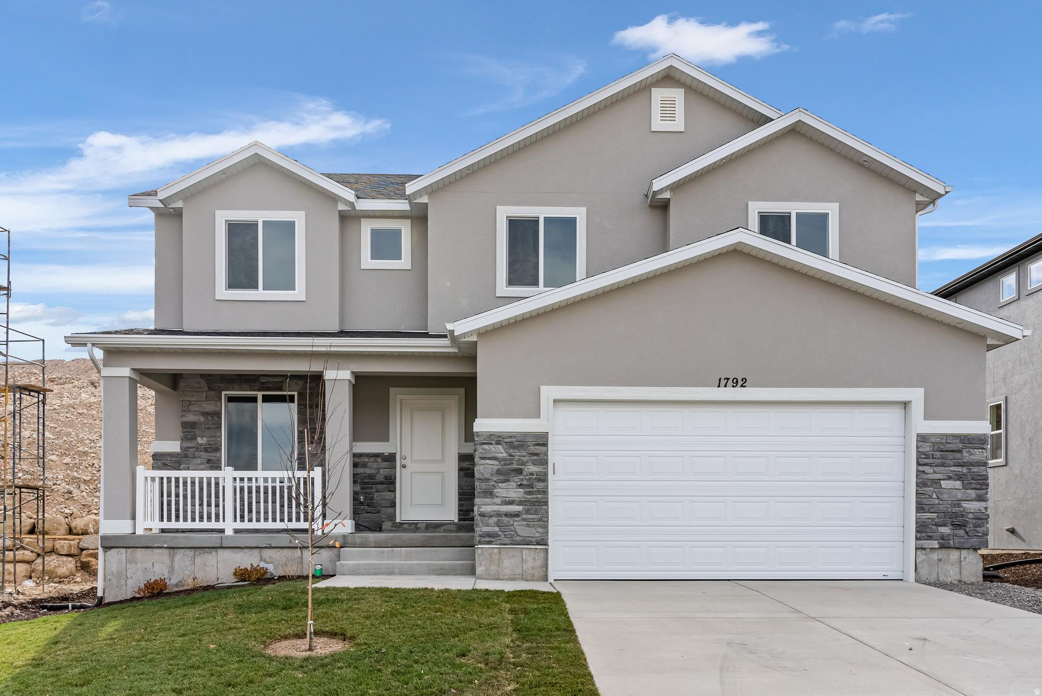MELLOR AT SPANISH FORK - Residential