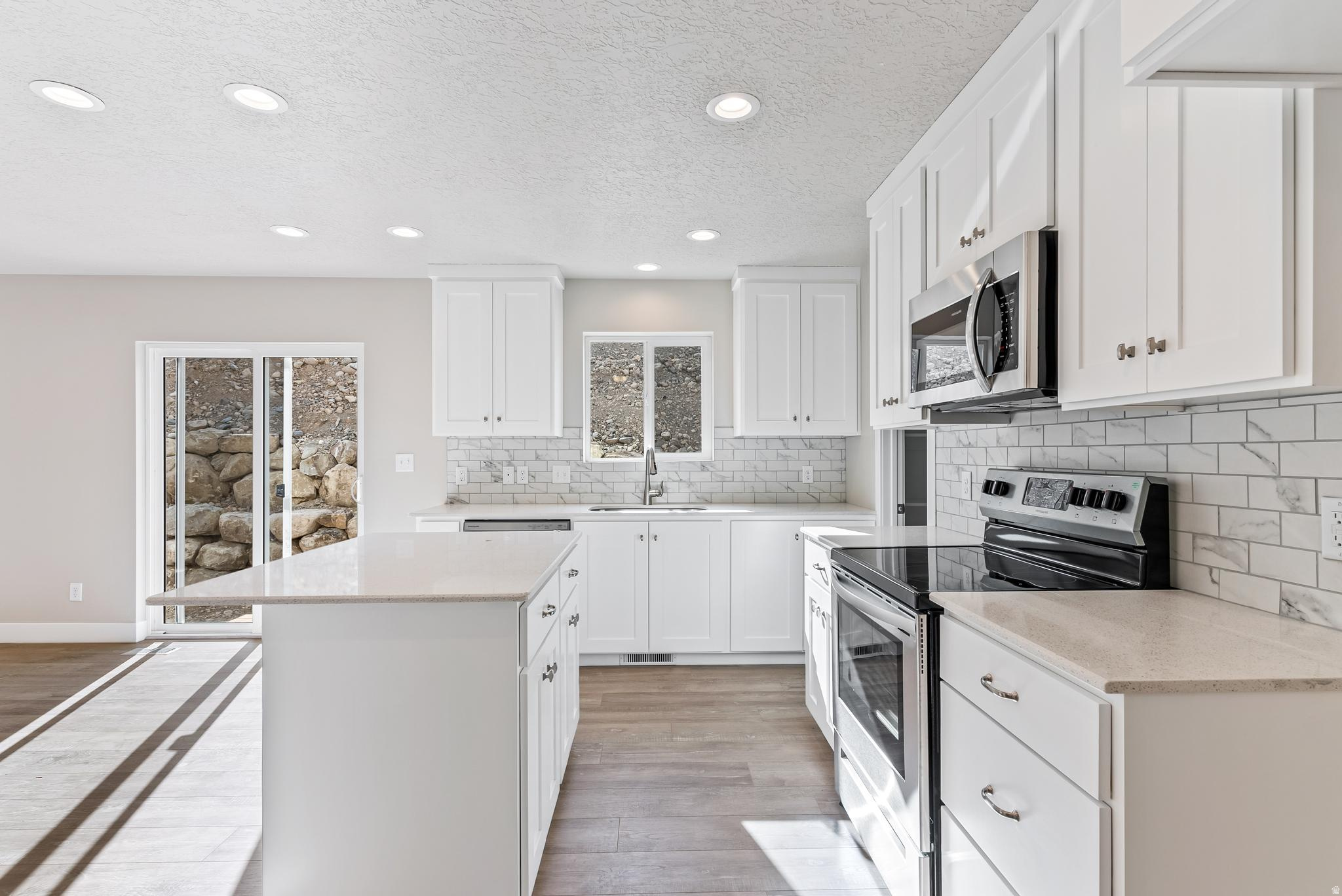 MELLOR AT SPANISH FORK - Residential