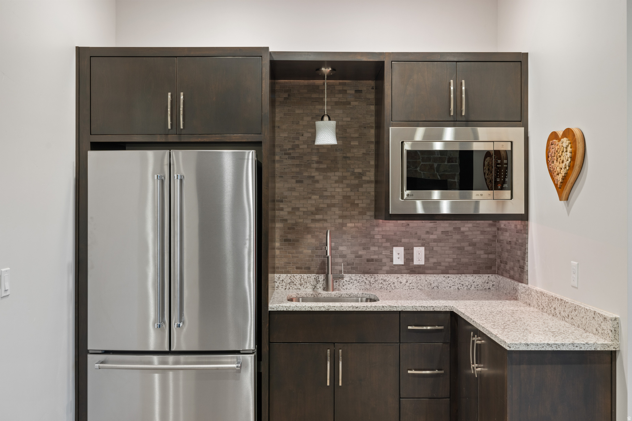 RED LEDGES - Residential