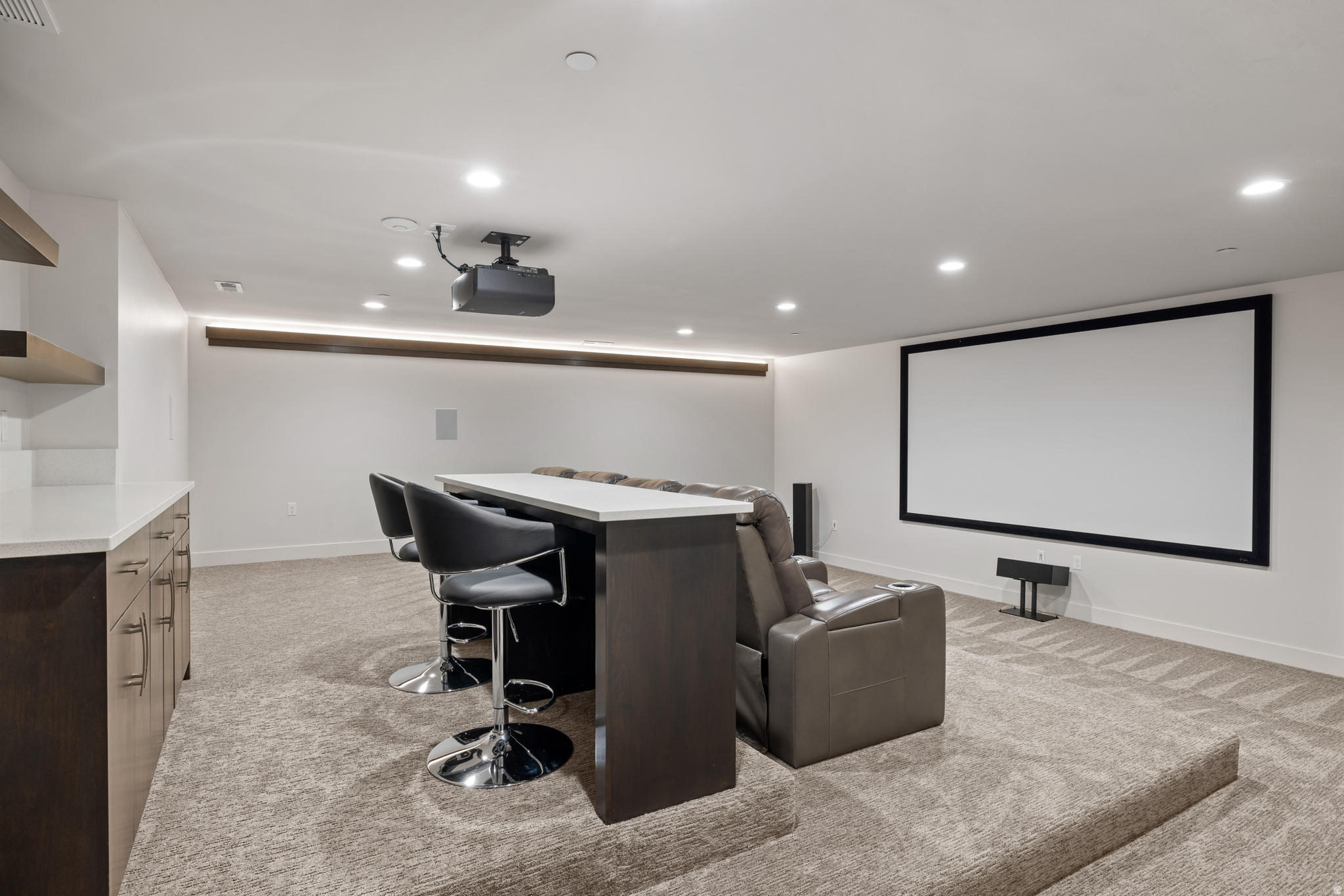 RED LEDGES - Residential