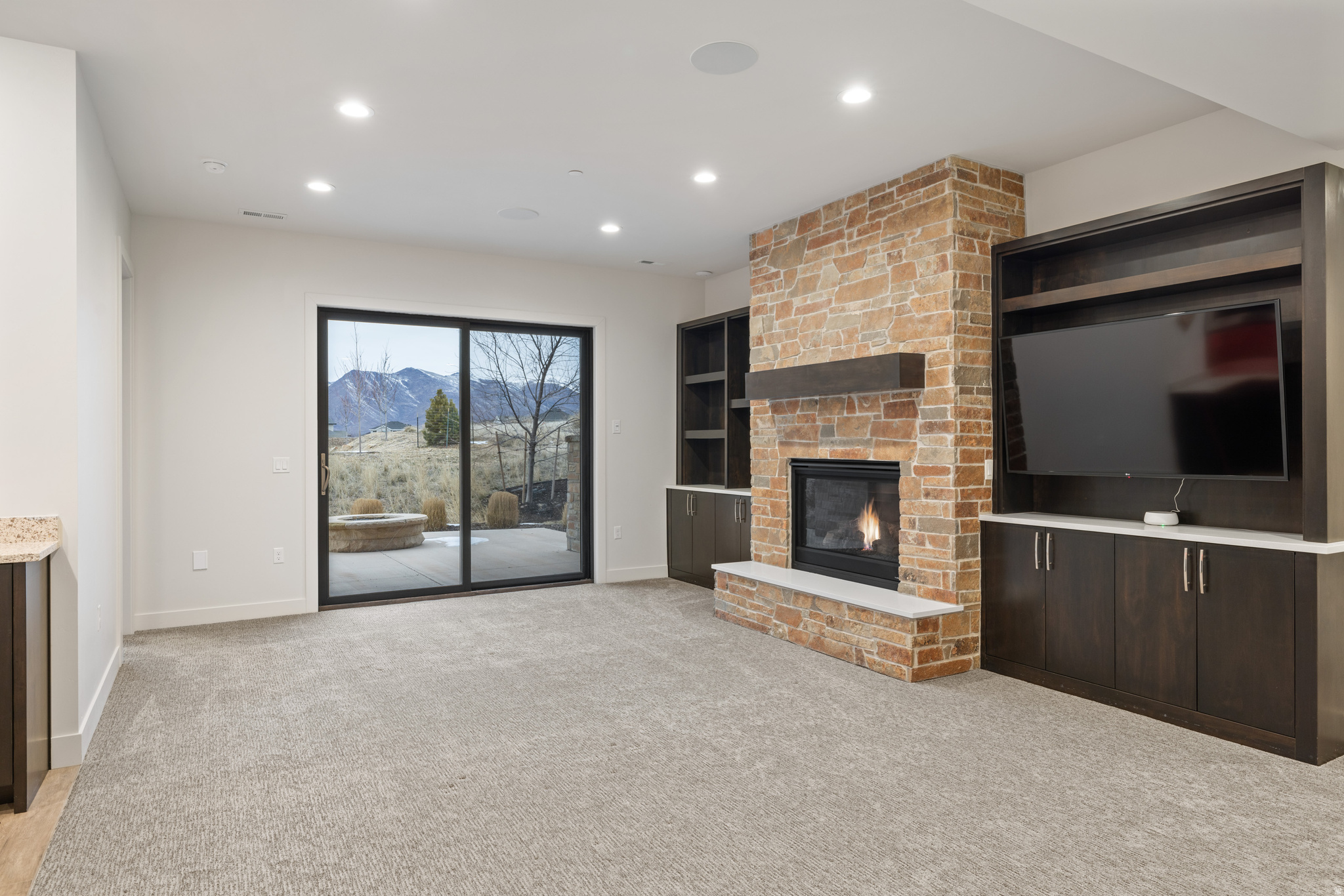 RED LEDGES - Residential