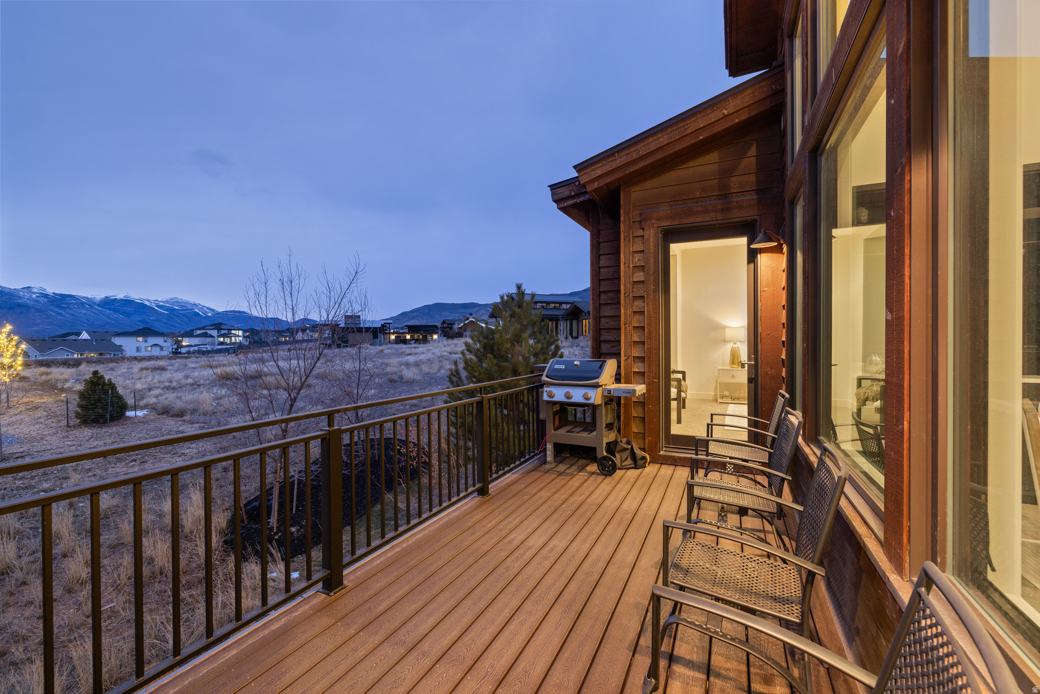 RED LEDGES - Residential