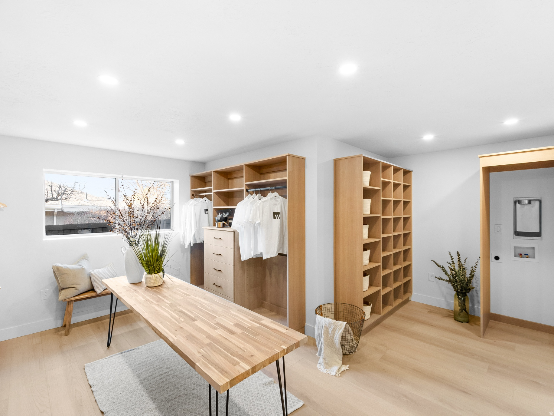 APOSHIAN SUB - Residential