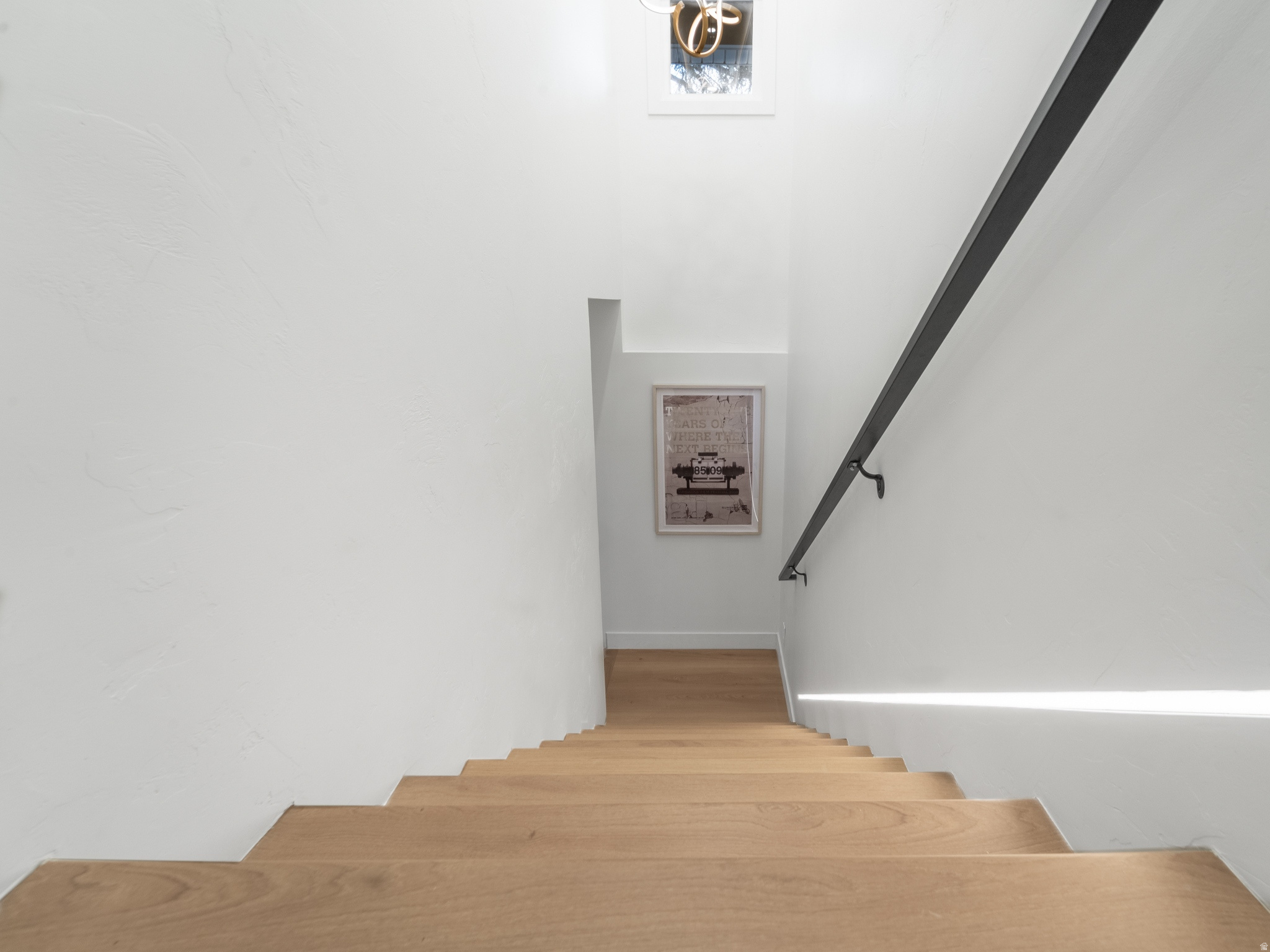 APOSHIAN SUB - Residential