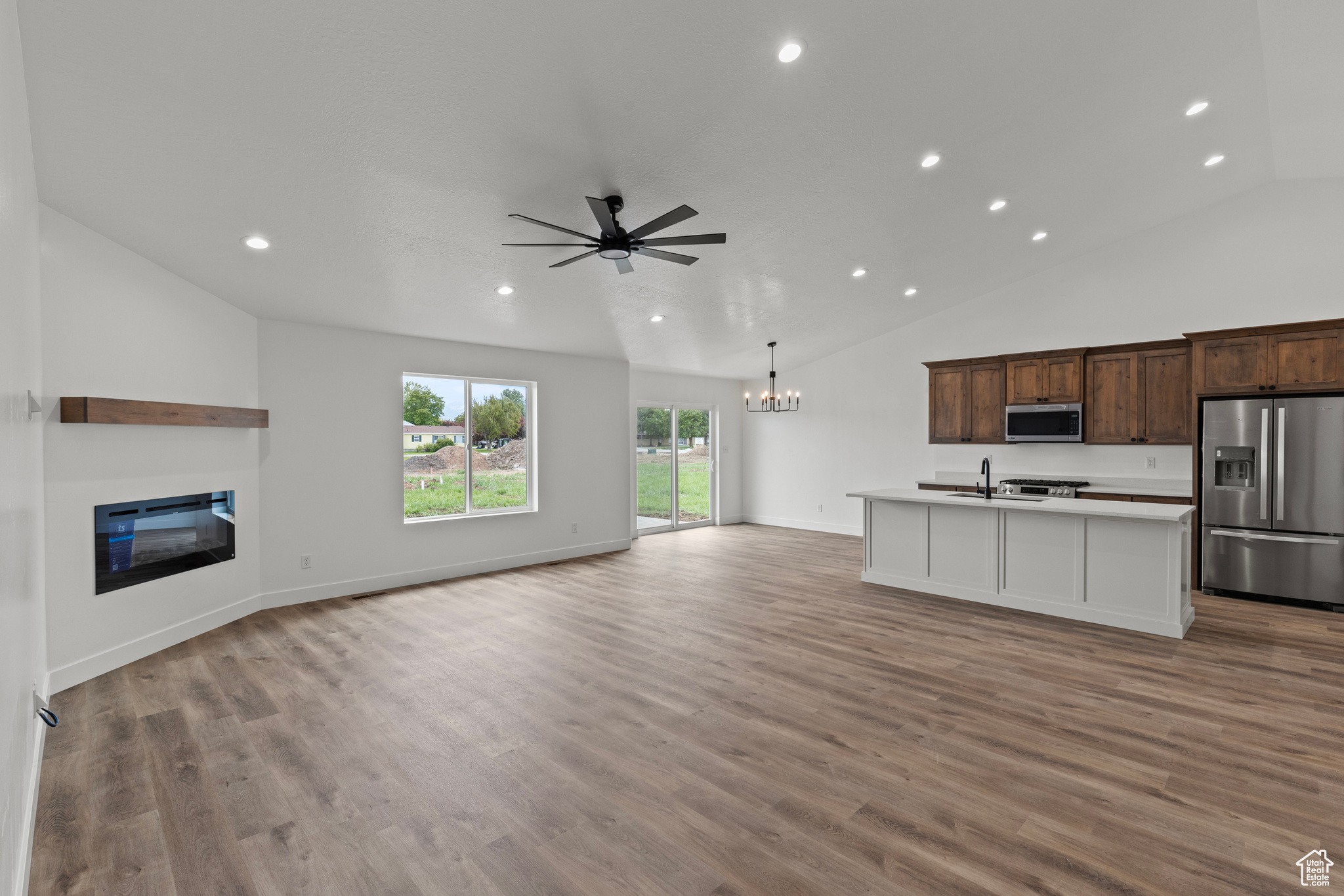 NORTH POINT - Residential