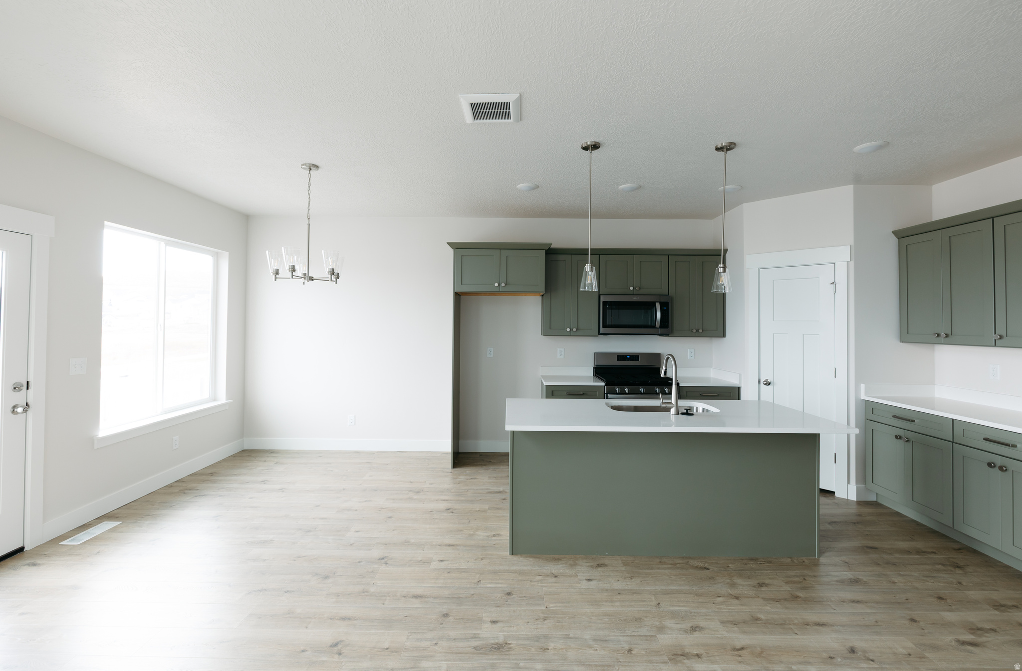 HIGHRIDGE - Residential