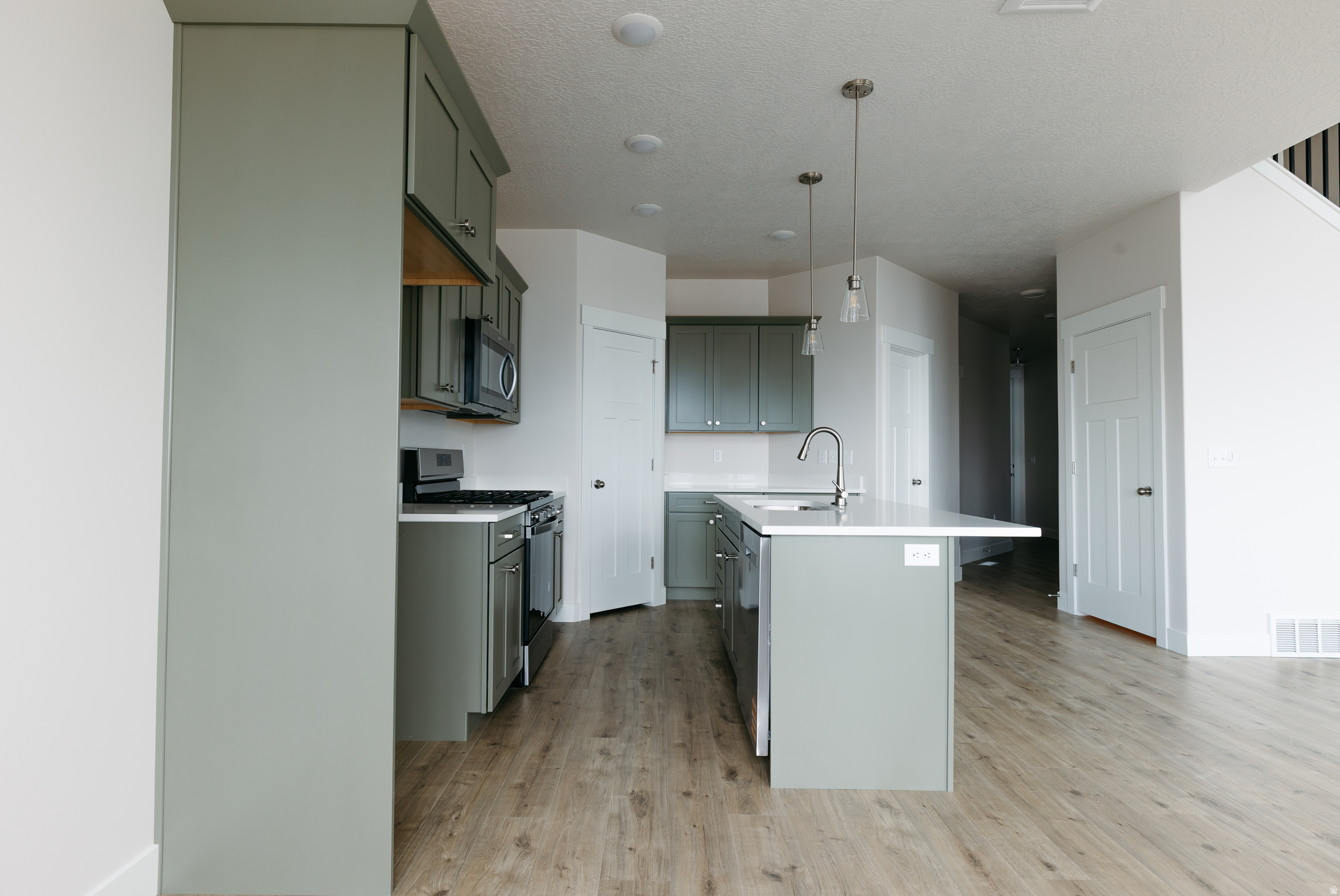 HIGHRIDGE - Residential