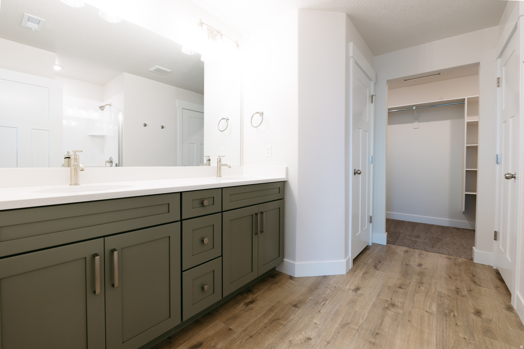 HIGHRIDGE - Residential