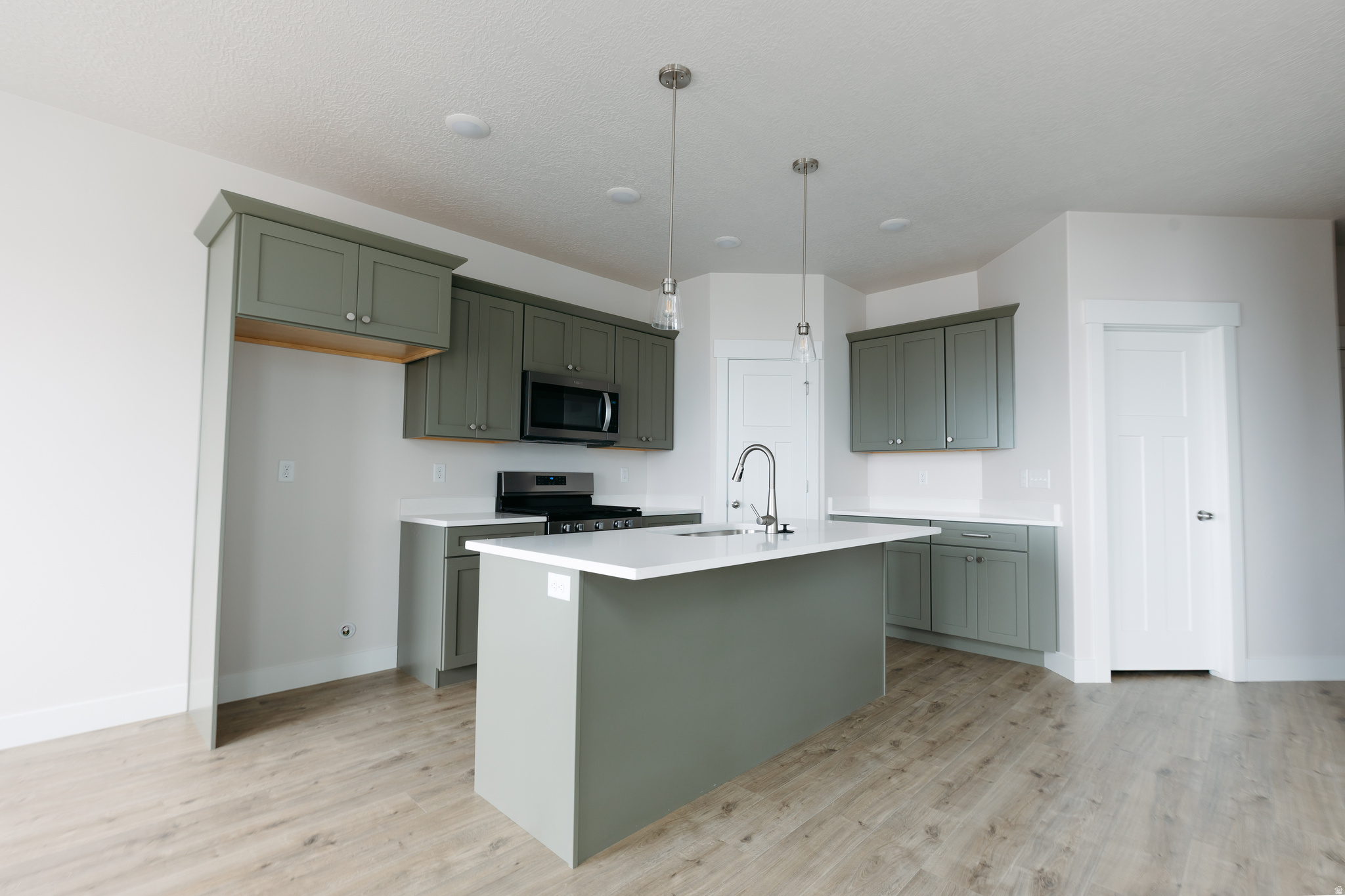 HIGHRIDGE - Residential