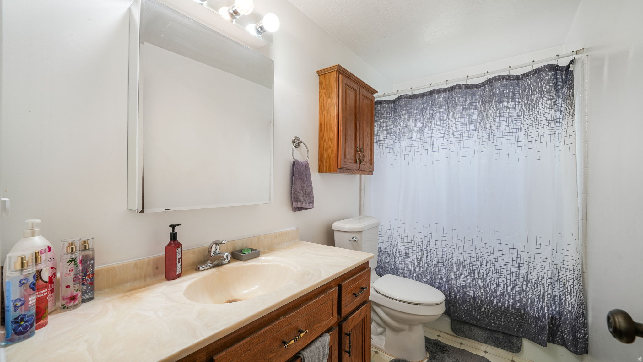 FOXGLEN #2 - Residential