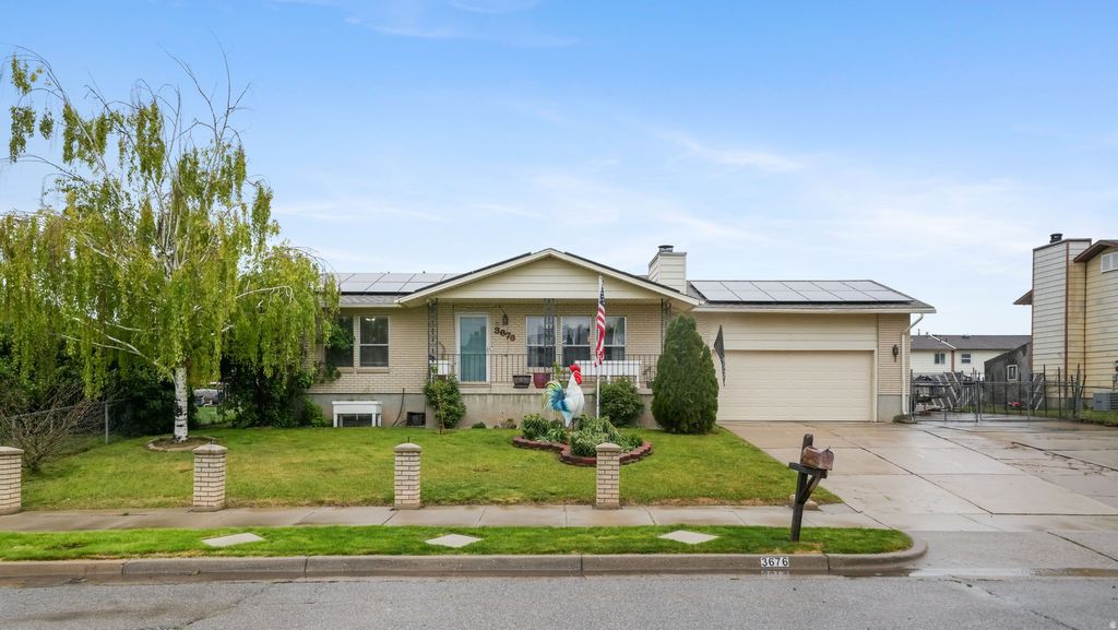 Photo of 3676 W 4700 S, Roy, UT 84067 (MLS # 2153966)