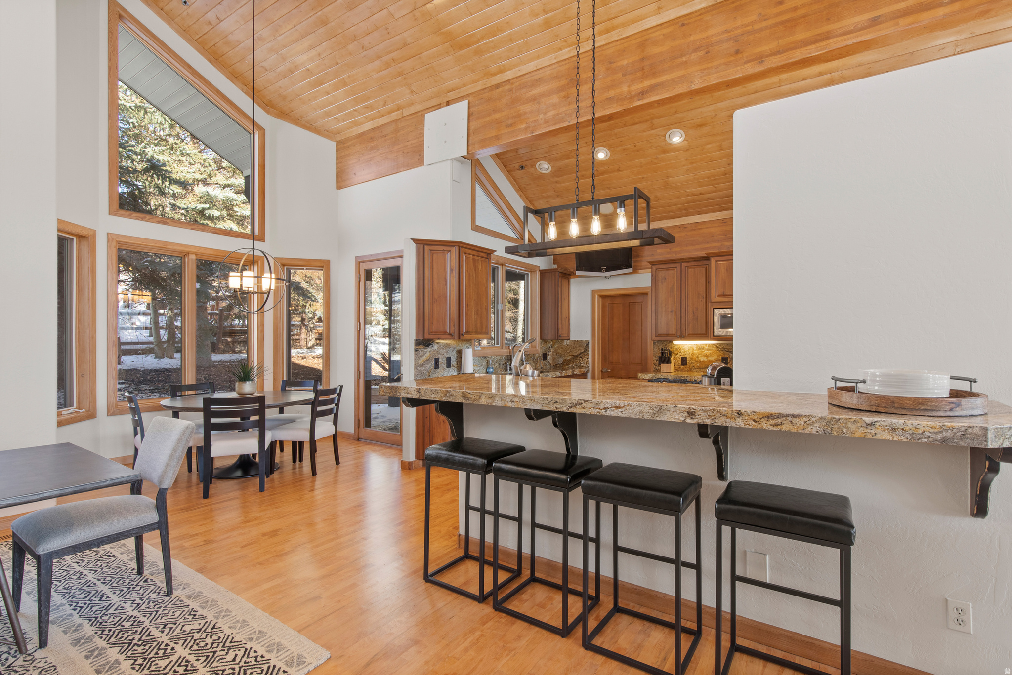 MOUNTAIN RIDGE SUBDIVISION - Residential Lease