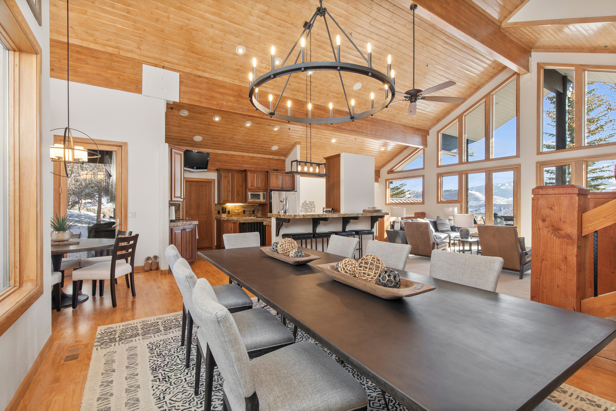 MOUNTAIN RIDGE SUBDIVISION - Residential Lease