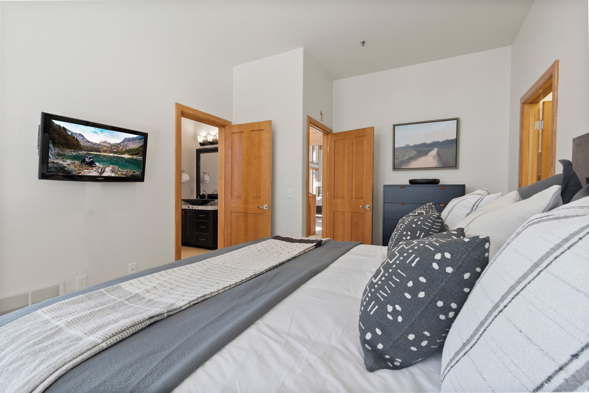 MOUNTAIN RIDGE SUBDIVISION - Residential Lease