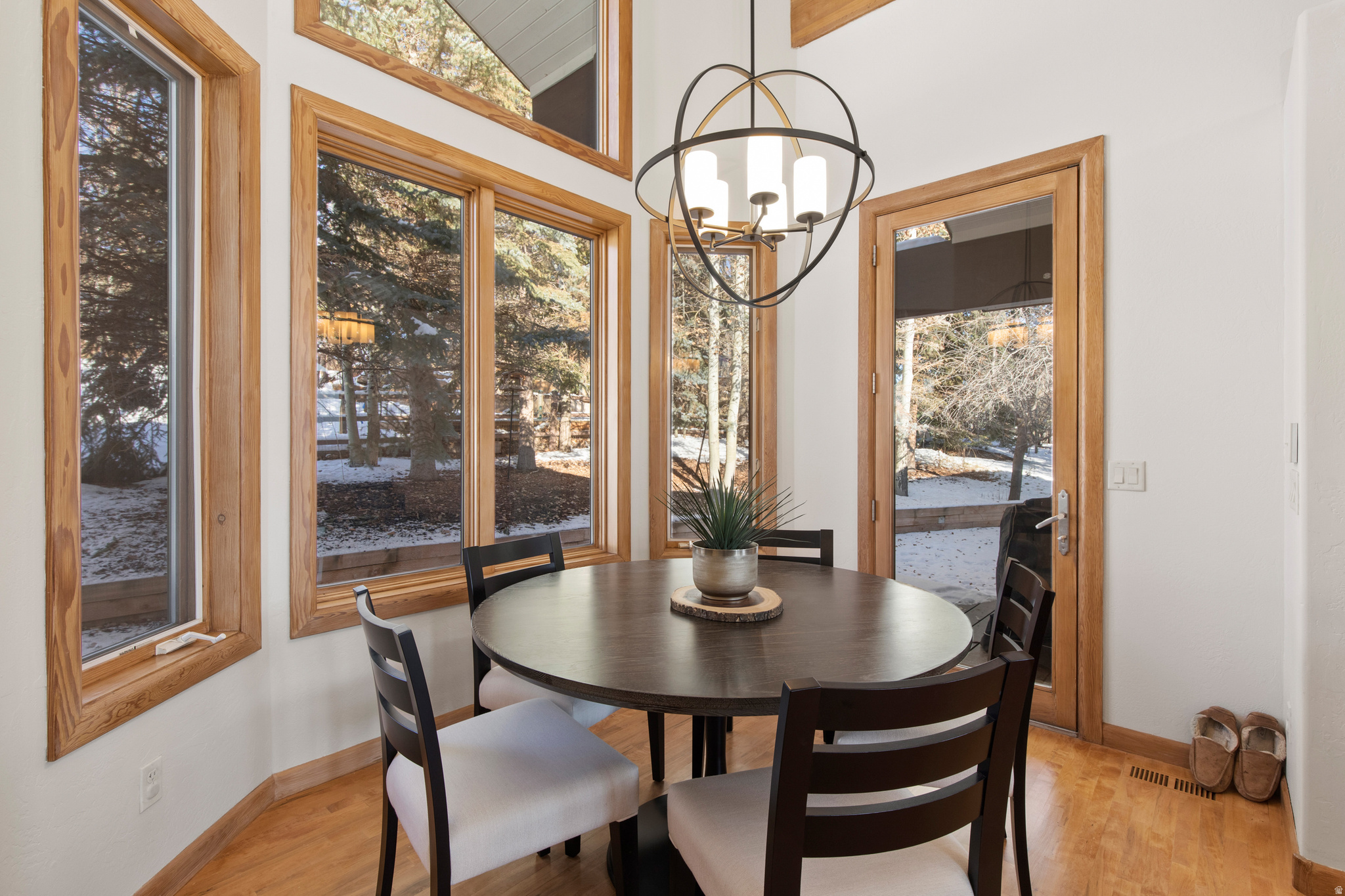 MOUNTAIN RIDGE SUBDIVISION - Residential Lease