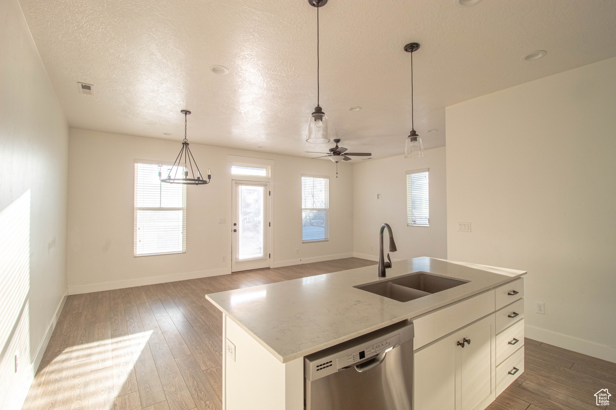 11331 S Holly Springs Dr, South Jordan, Utah image 3