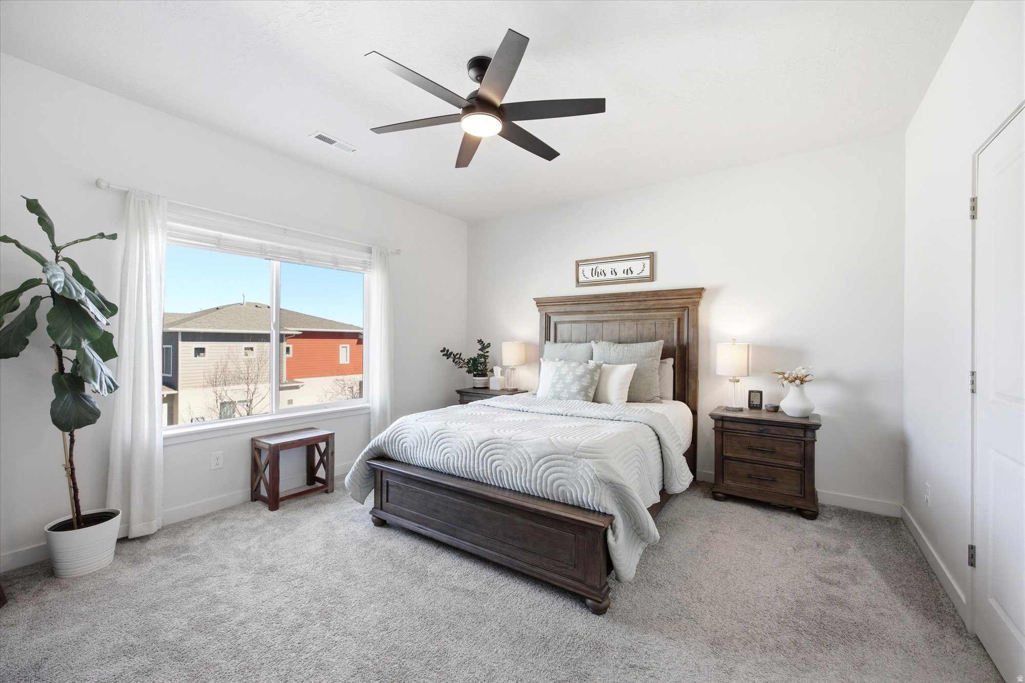 VILLAGE - Residential