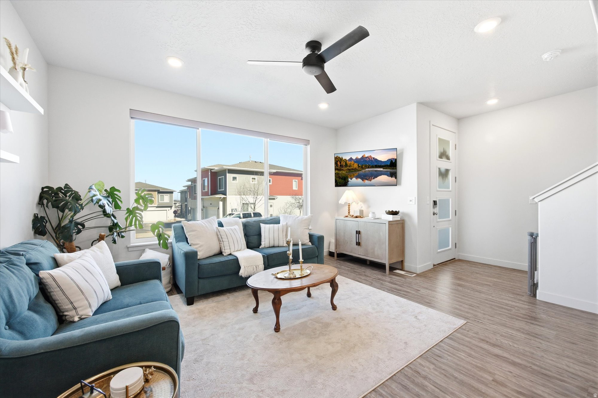 VILLAGE - Residential