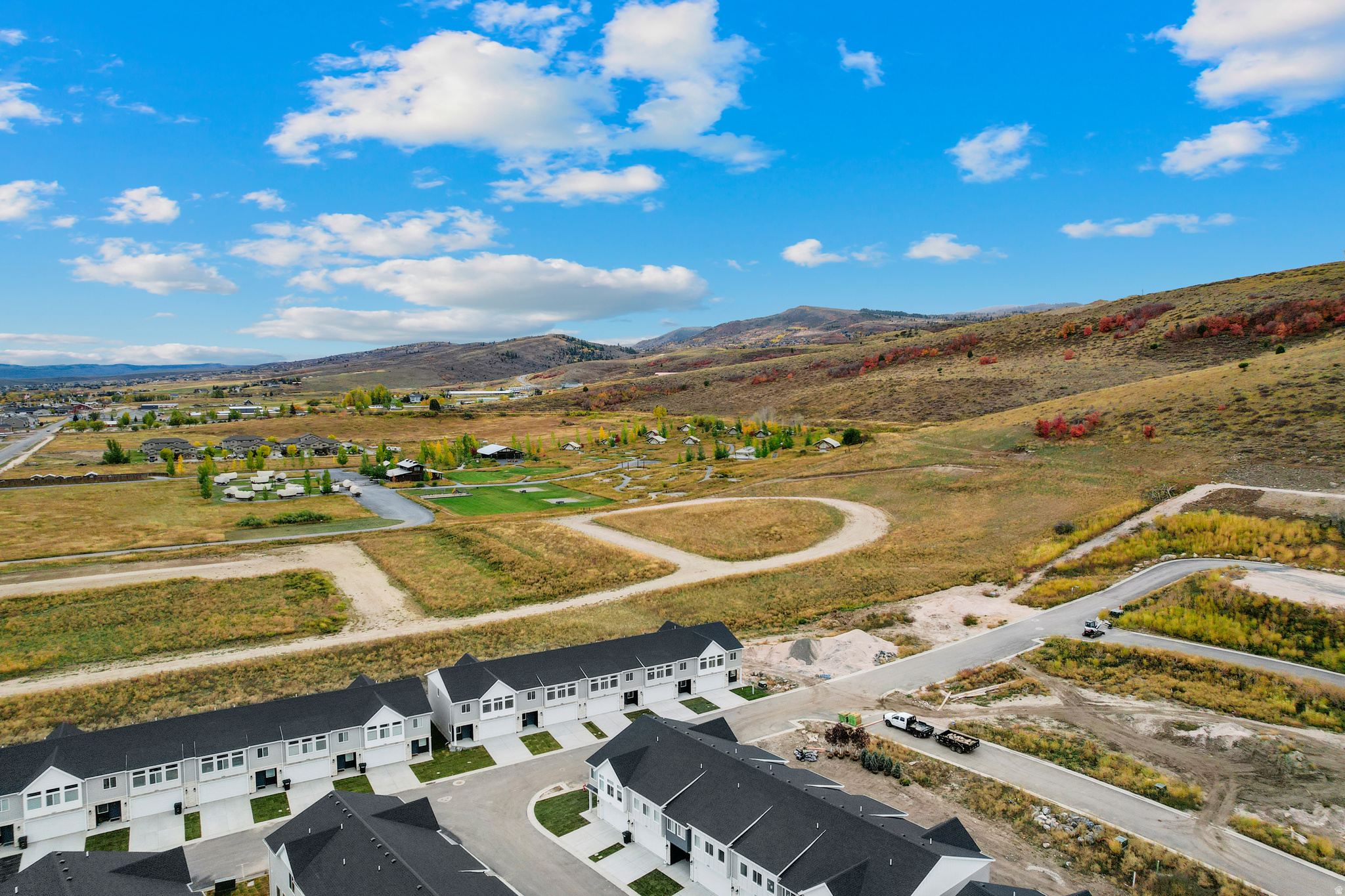 PARADISE PARKWAY - Residential