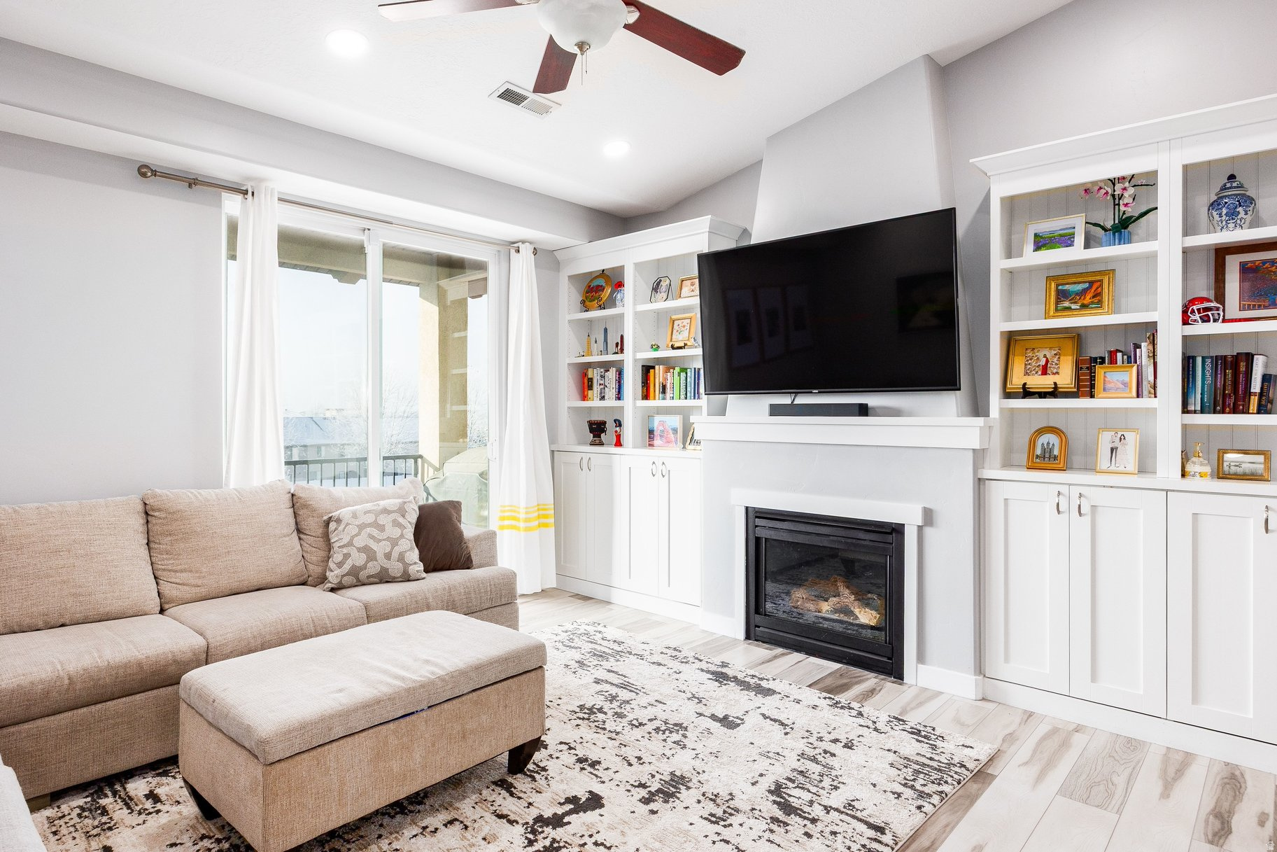 PINEAE VILLAGE PLAT - Residential