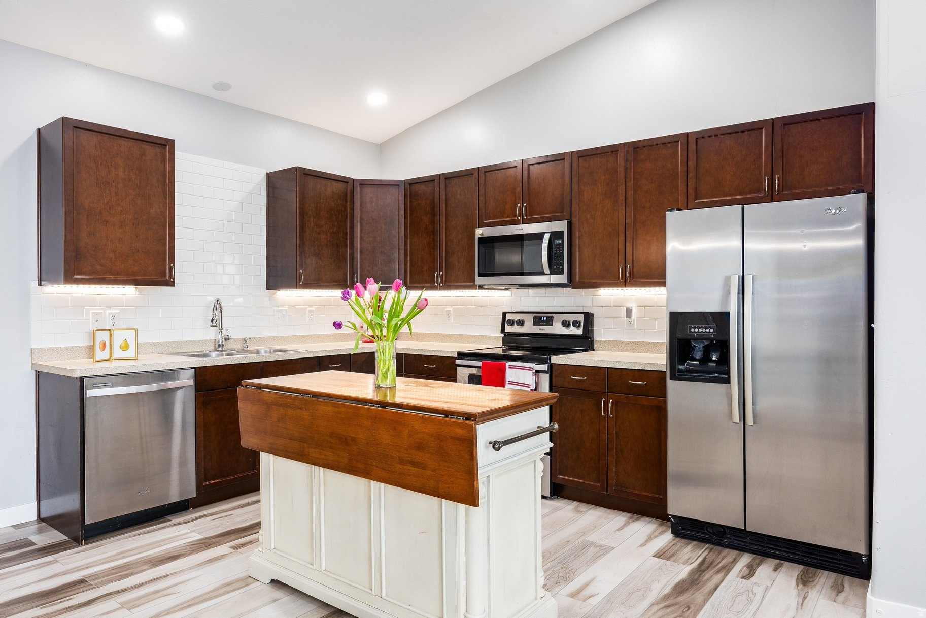 PINEAE VILLAGE PLAT - Residential